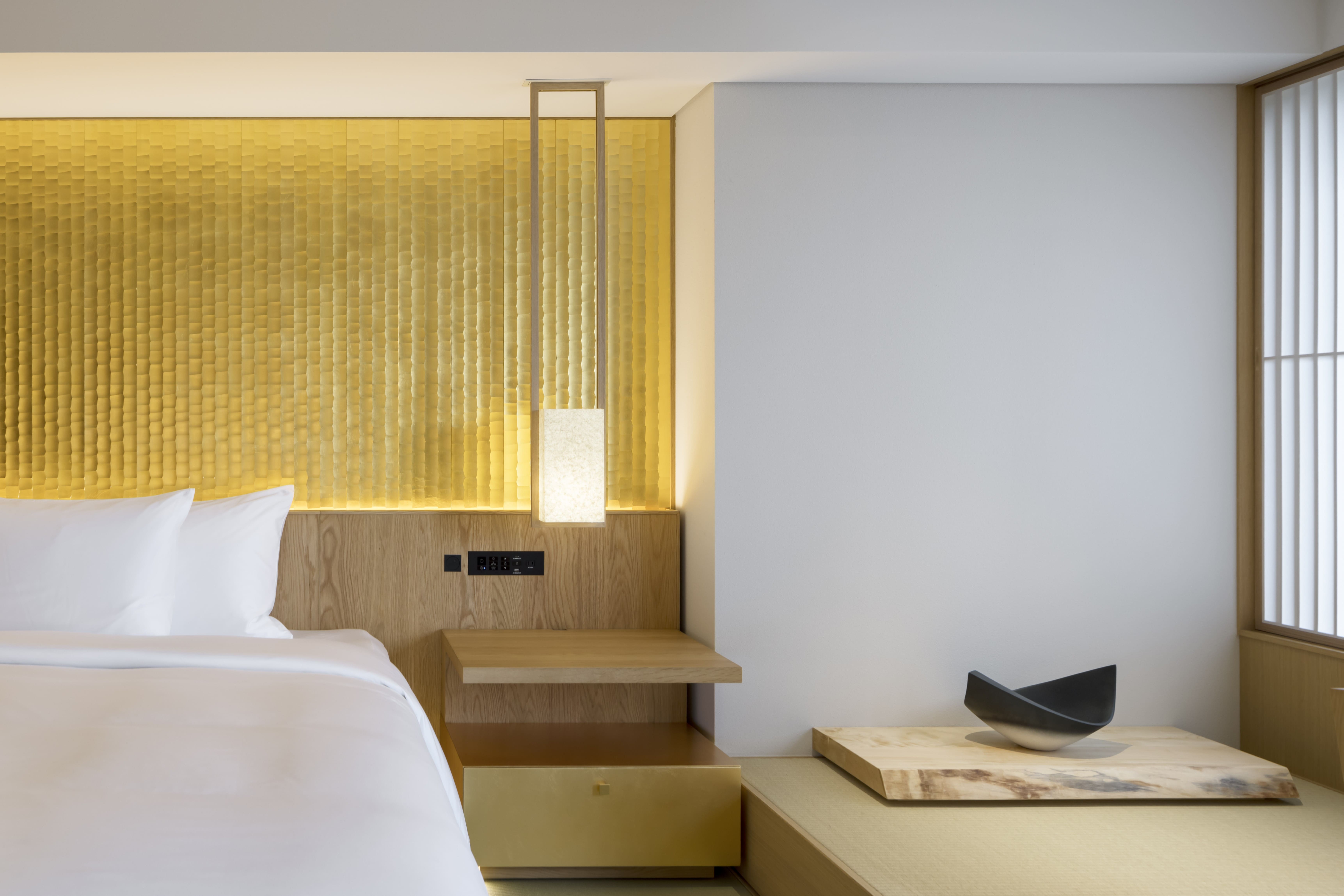 BT HS Kyoto Serenity Twin